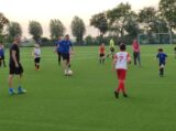 Laatste training S.K.N.W.K. JO9-1 van seizoen 2022-2023 (partijtje tegen de ouders) (22/178)